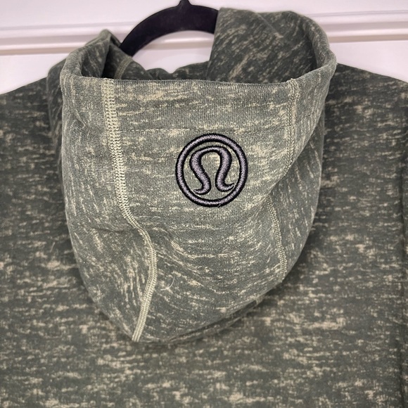 lululemon Men’s Jacket - Picture 5 of 6